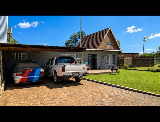 15,434M² SMALLHOLDING FOR SALE IN LEWZENE ESTATE